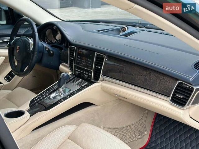 Зелений Порше Panamera, об'ємом двигуна 4.8 л та пробігом 180 тис. км за 16490 $, фото 24 на Automoto.ua