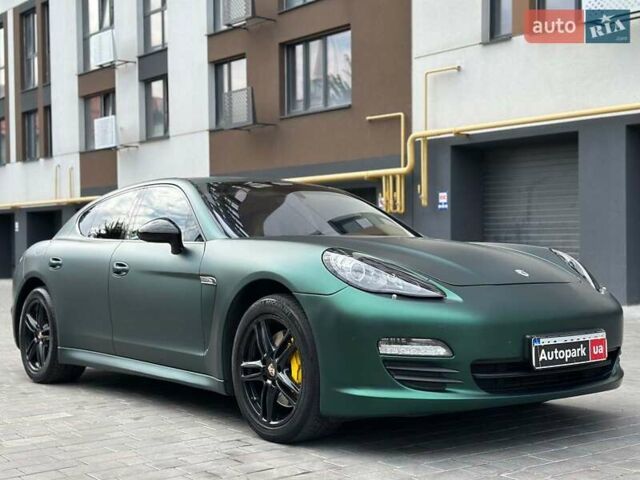 Зелений Порше Panamera, об'ємом двигуна 4.8 л та пробігом 180 тис. км за 16490 $, фото 15 на Automoto.ua