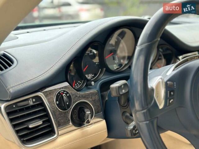 Зелений Порше Panamera, об'ємом двигуна 4.8 л та пробігом 180 тис. км за 16490 $, фото 38 на Automoto.ua