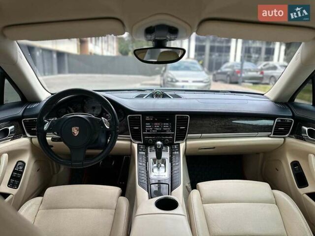 Зелений Порше Panamera, об'ємом двигуна 4.8 л та пробігом 180 тис. км за 16490 $, фото 44 на Automoto.ua