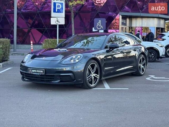 Зеленый Порше Панамера, объемом двигателя 3 л и пробегом 69 тыс. км за 49990 $, фото 3 на Automoto.ua
