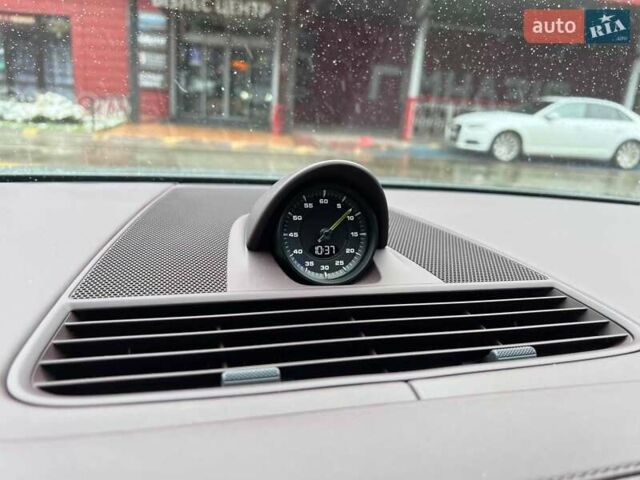 Зеленый Порше Панамера, объемом двигателя 2.9 л и пробегом 15 тыс. км за 119900 $, фото 28 на Automoto.ua