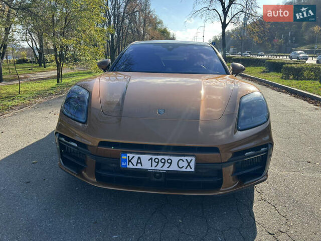 Помаранчевий Порше Panamera, об'ємом двигуна 4 л та пробігом 20 тис. км за 278000 $, фото 3 на Automoto.ua