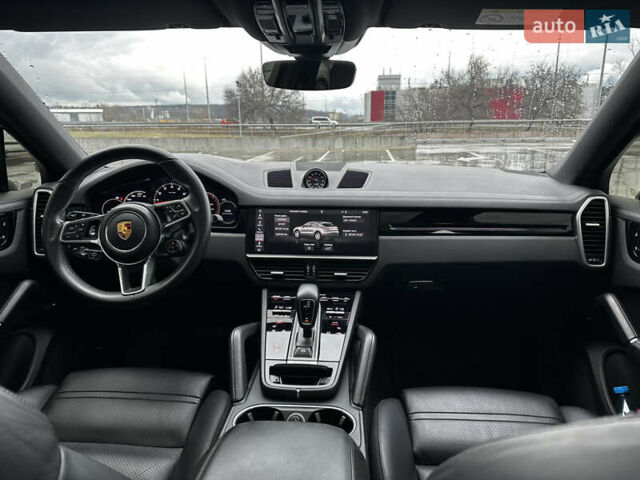 Белый Порше Cayenne Coupe, объемом двигателя 3 л и пробегом 59 тыс. км за 69900 $, фото 31 на Automoto.ua