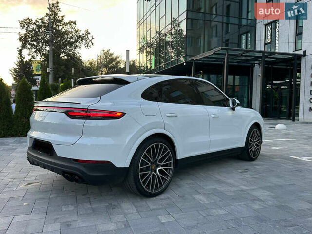 Белый Порше Cayenne Coupe, объемом двигателя 3 л и пробегом 47 тыс. км за 72000 $, фото 5 на Automoto.ua