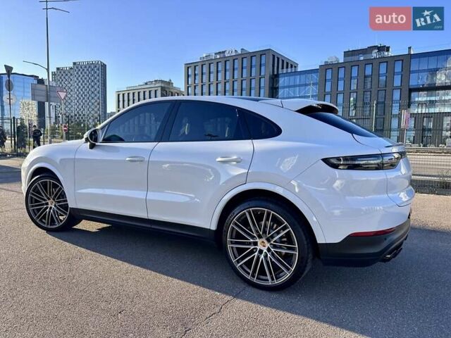 Білий Порше Cayenne Coupe, об'ємом двигуна 3 л та пробігом 75 тис. км за 68900 $, фото 16 на Automoto.ua