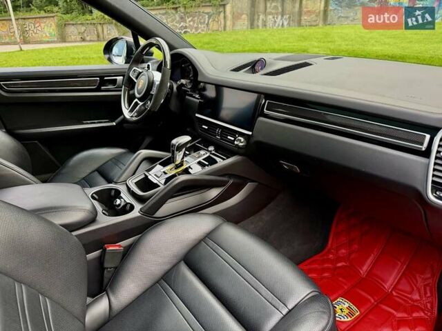Білий Порше Cayenne Coupe, об'ємом двигуна 2.89 л та пробігом 80 тис. км за 85500 $, фото 24 на Automoto.ua