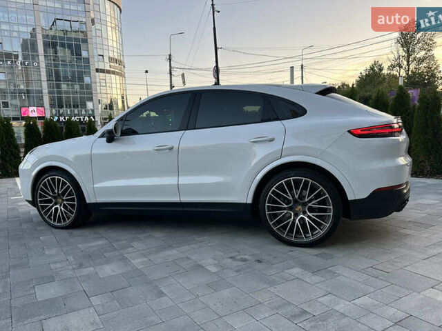 Белый Порше Cayenne Coupe, объемом двигателя 3 л и пробегом 47 тыс. км за 72000 $, фото 2 на Automoto.ua