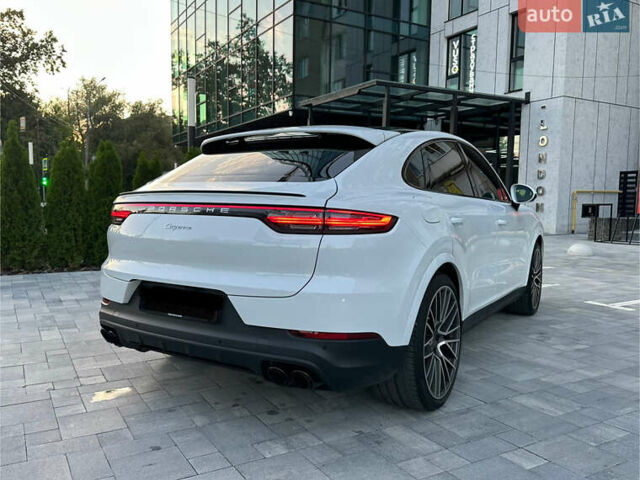 Белый Порше Cayenne Coupe, объемом двигателя 3 л и пробегом 47 тыс. км за 72000 $, фото 4 на Automoto.ua