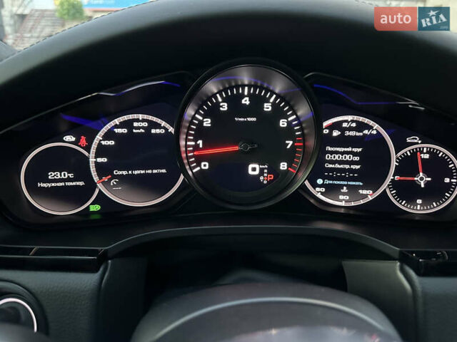 Белый Порше Cayenne Coupe, объемом двигателя 3 л и пробегом 47 тыс. км за 72000 $, фото 19 на Automoto.ua