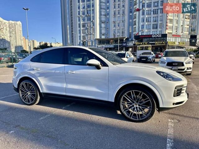Білий Порше Cayenne Coupe, об'ємом двигуна 3 л та пробігом 75 тис. км за 68900 $, фото 11 на Automoto.ua