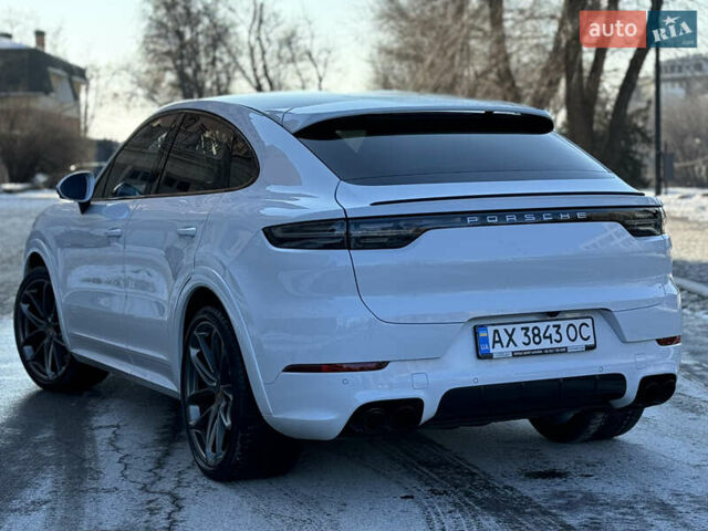 Белый Порше Cayenne Coupe, объемом двигателя 2.89 л и пробегом 114 тыс. км за 68999 $, фото 24 на Automoto.ua