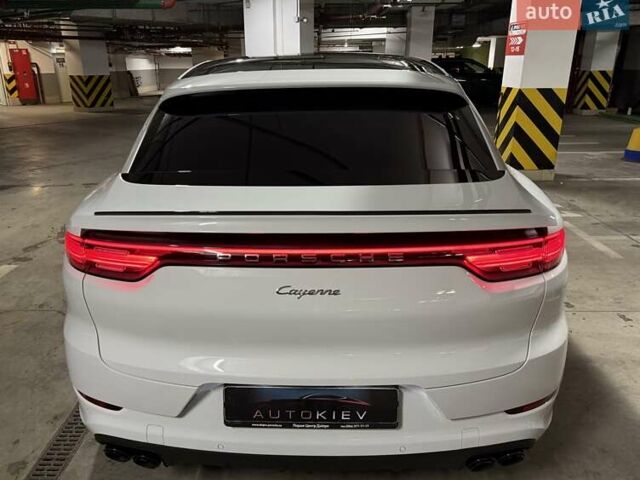 Білий Порше Cayenne Coupe, об'ємом двигуна 3 л та пробігом 155 тис. км за 59900 $, фото 11 на Automoto.ua