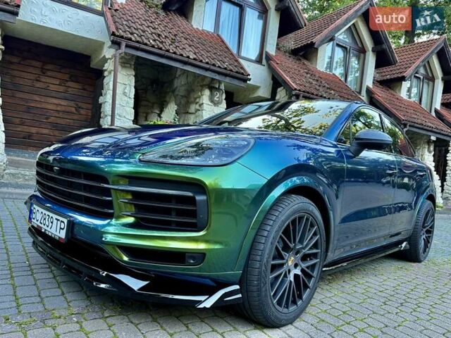 Білий Порше Cayenne Coupe, об'ємом двигуна 2.89 л та пробігом 80 тис. км за 87000 $, фото 14 на Automoto.ua