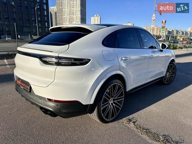 Білий Порше Cayenne Coupe, об'ємом двигуна 3 л та пробігом 75 тис. км за 68900 $, фото 31 на Automoto.ua