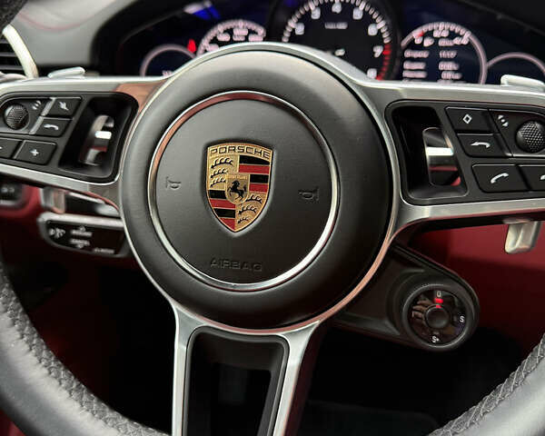Порше Cayenne Coupe 2020 в Киеве на Automoto.ua Белый Порше Cayenne Coupe, объемом двигателя 3 л и пробегом 22 тыс. км за 86000 $, фото 19 на Automoto.ua