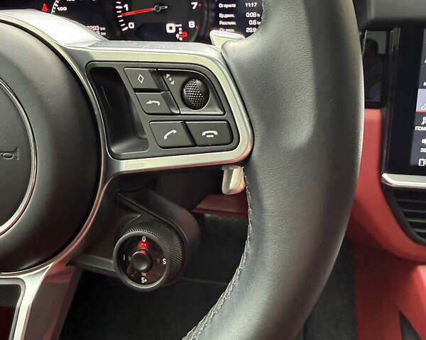 Порше Cayenne Coupe 2020 в Киеве на Automoto.ua Белый Порше Cayenne Coupe, объемом двигателя 3 л и пробегом 22 тыс. км за 86000 $, фото 18 на Automoto.ua