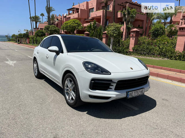 Белый Порше Cayenne Coupe, объемом двигателя 3 л и пробегом 38 тыс. км за 87000 $, фото 5 на Automoto.ua