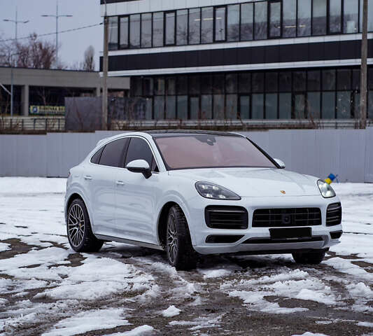 Белый Порше Cayenne Coupe, объемом двигателя 3 л и пробегом 74 тыс. км за 85000 $, фото 2 на Automoto.ua