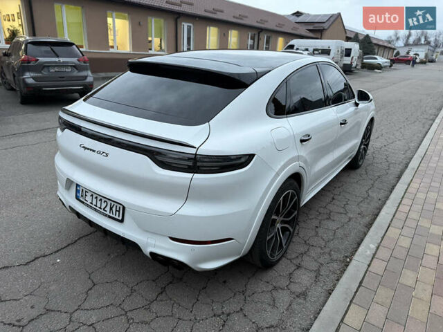 Белый Порше Cayenne Coupe, объемом двигателя 4 л и пробегом 42 тыс. км за 84500 $, фото 23 на Automoto.ua