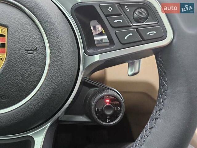 Белый Порше Cayenne Coupe, объемом двигателя 3 л и пробегом 5 тыс. км за 85000 $, фото 28 на Automoto.ua