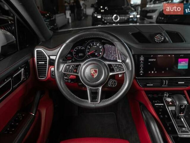 Белый Порше Cayenne Coupe, объемом двигателя 0 л и пробегом 21 тыс. км за 89900 $, фото 13 на Automoto.ua
