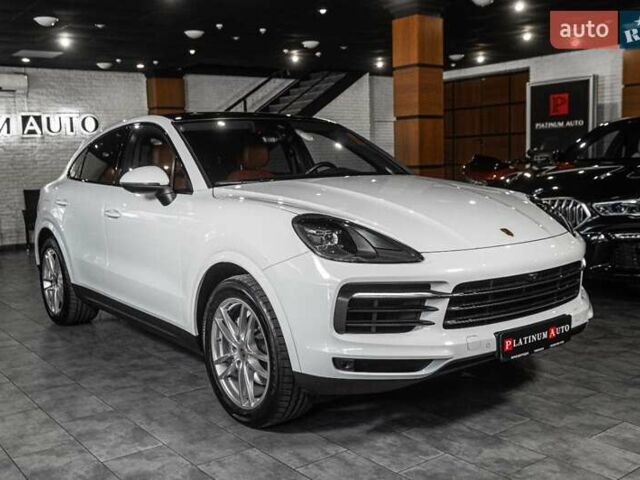 Белый Порше Cayenne Coupe, объемом двигателя 0 л и пробегом 21 тыс. км за 89900 $, фото 4 на Automoto.ua