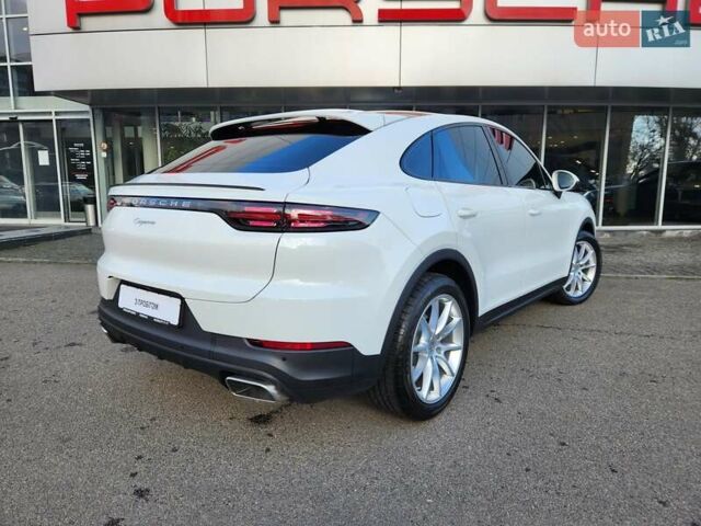 Белый Порше Cayenne Coupe, объемом двигателя 3 л и пробегом 5 тыс. км за 85000 $, фото 5 на Automoto.ua