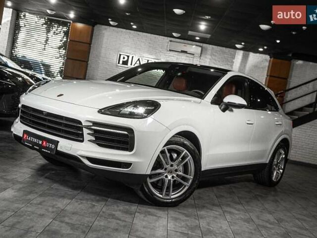 Белый Порше Cayenne Coupe, объемом двигателя 0 л и пробегом 21 тыс. км за 89900 $, фото 35 на Automoto.ua