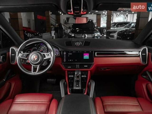 Белый Порше Cayenne Coupe, объемом двигателя 0 л и пробегом 21 тыс. км за 89900 $, фото 1 на Automoto.ua