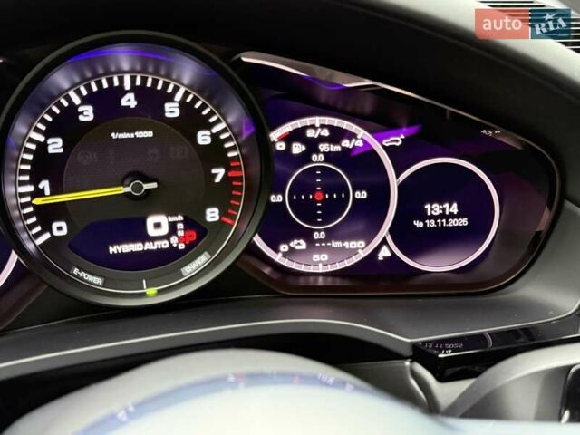 Белый Порше Cayenne Coupe, объемом двигателя 3 л и пробегом 81 тыс. км за 88500 $, фото 54 на Automoto.ua