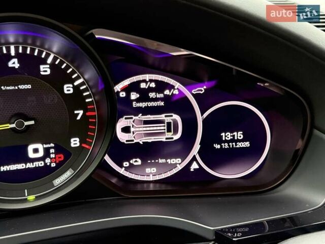 Белый Порше Cayenne Coupe, объемом двигателя 3 л и пробегом 81 тыс. км за 88500 $, фото 56 на Automoto.ua