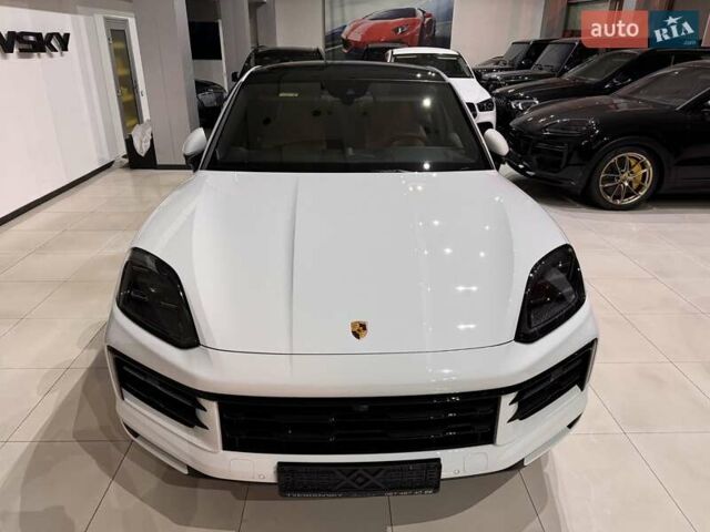 Белый Порше Cayenne Coupe, объемом двигателя 3 л и пробегом 1 тыс. км за 132900 $, фото 27 на Automoto.ua