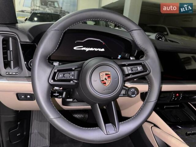 Белый Порше Cayenne Coupe, объемом двигателя 3 л и пробегом 1 тыс. км за 132900 $, фото 119 на Automoto.ua