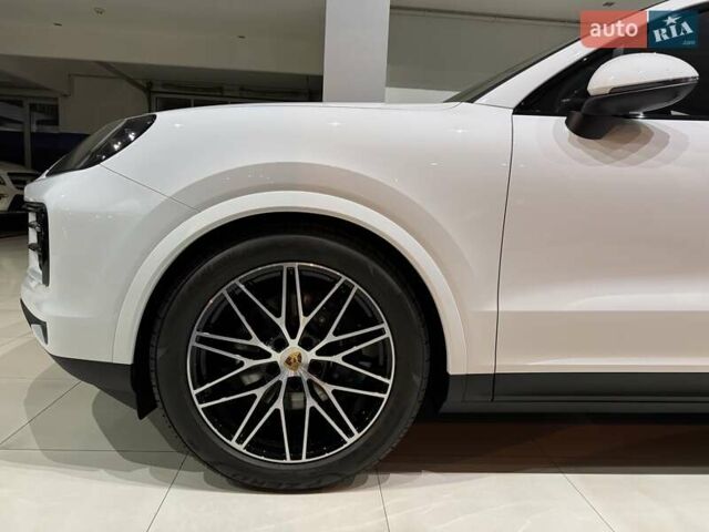Белый Порше Cayenne Coupe, объемом двигателя 3 л и пробегом 1 тыс. км за 132900 $, фото 31 на Automoto.ua