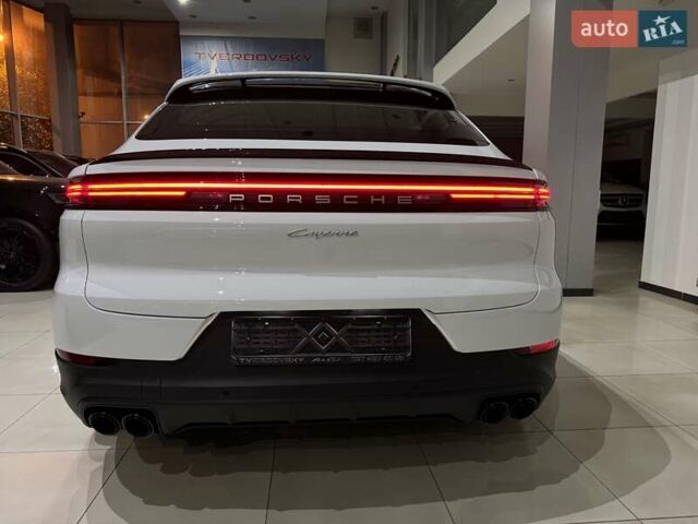 Белый Порше Cayenne Coupe, объемом двигателя 3 л и пробегом 1 тыс. км за 132900 $, фото 65 на Automoto.ua
