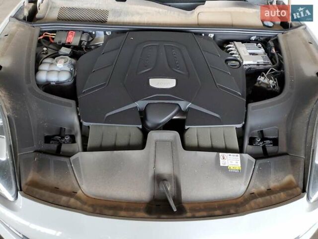 Порше Cayenne Coupe 2023 в Львове на Automoto.ua Белый Порше Cayenne Coupe, объемом двигателя 3 л и пробегом 6 тыс. км за 33000 $, фото 10 на Automoto.ua