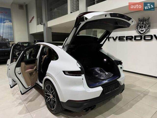 Белый Порше Cayenne Coupe, объемом двигателя 3 л и пробегом 1 тыс. км за 132900 $, фото 61 на Automoto.ua