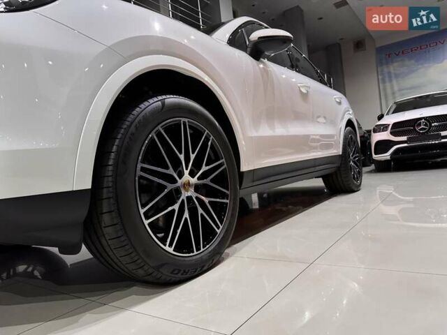 Белый Порше Cayenne Coupe, объемом двигателя 3 л и пробегом 1 тыс. км за 132900 $, фото 85 на Automoto.ua