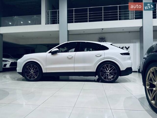 Белый Порше Cayenne Coupe, объемом двигателя 3 л и пробегом 1 тыс. км за 132900 $, фото 60 на Automoto.ua