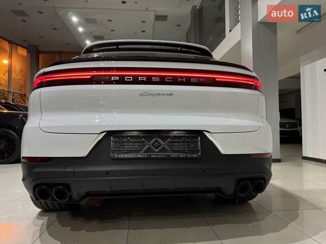 Белый Порше Cayenne Coupe, объемом двигателя 3 л и пробегом 1 тыс. км за 132900 $, фото 68 на Automoto.ua