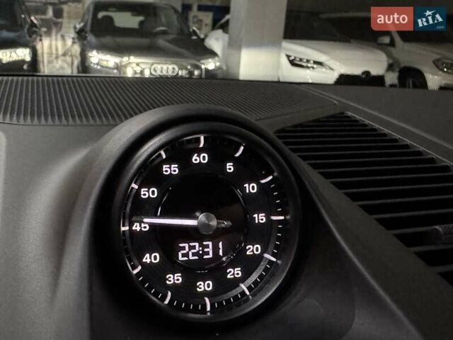 Белый Порше Cayenne Coupe, объемом двигателя 3 л и пробегом 1 тыс. км за 132900 $, фото 139 на Automoto.ua
