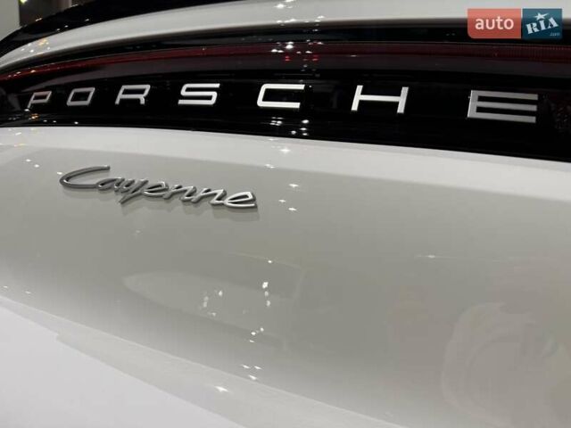 Белый Порше Cayenne Coupe, объемом двигателя 3 л и пробегом 1 тыс. км за 132900 $, фото 79 на Automoto.ua