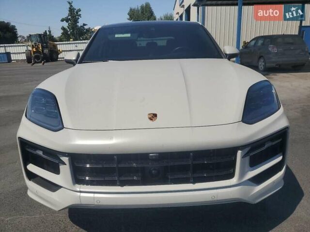 Порше Cayenne Coupe 2025 в Львове на Automoto.ua Белый Порше Cayenne Coupe, объемом двигателя 3.98 л и пробегом 3 тыс. км за 68200 $, фото 9 на Automoto.ua