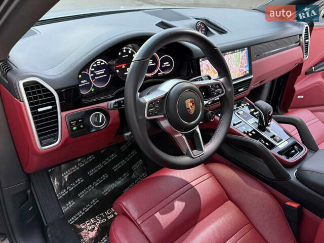 Черный Порше Cayenne Coupe, объемом двигателя 3 л и пробегом 42 тыс. км за 68000 $, фото 41 на Automoto.ua