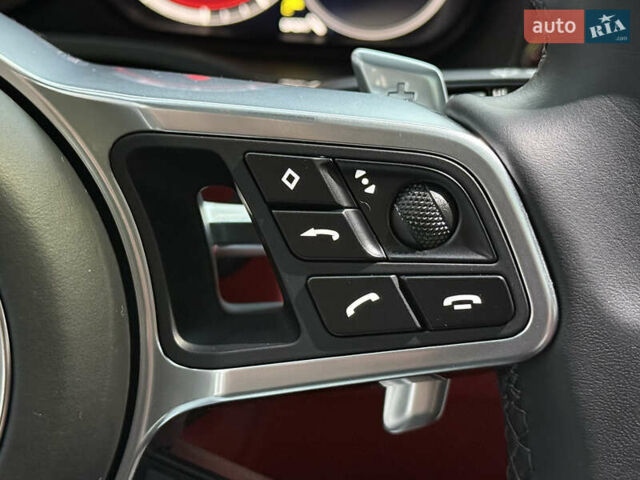 Черный Порше Cayenne Coupe, объемом двигателя 3 л и пробегом 42 тыс. км за 68000 $, фото 67 на Automoto.ua