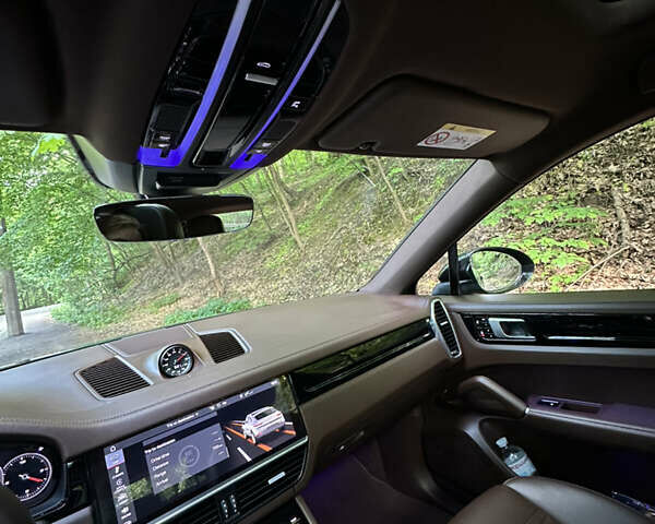 Черный Порше Cayenne Coupe, объемом двигателя 3 л и пробегом 107 тыс. км за 74999 $, фото 40 на Automoto.ua