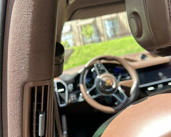 Черный Порше Cayenne Coupe, объемом двигателя 3 л и пробегом 107 тыс. км за 74999 $, фото 10 на Automoto.ua