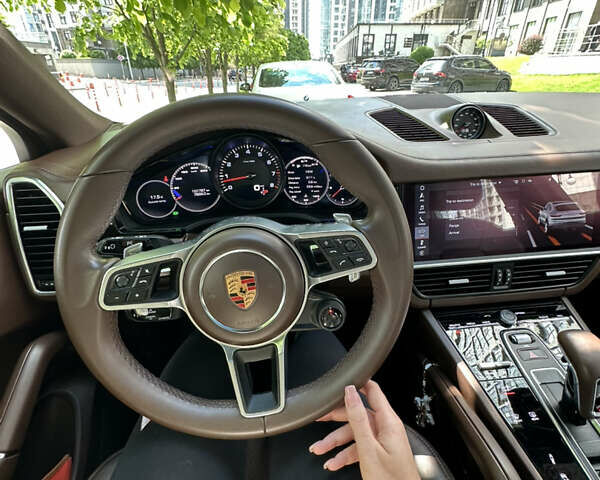 Черный Порше Cayenne Coupe, объемом двигателя 3 л и пробегом 107 тыс. км за 74999 $, фото 15 на Automoto.ua