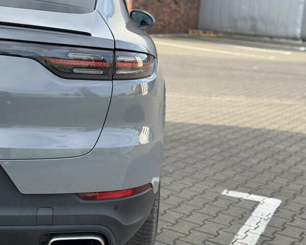 Чорний Порше Cayenne Coupe, об'ємом двигуна 3 л та пробігом 60 тис. км за 76500 $, фото 6 на Automoto.ua